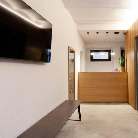 Velo Vern 1 Beautiful New Apartment 2 Bed Ensuite Жирона Экстерьер фото